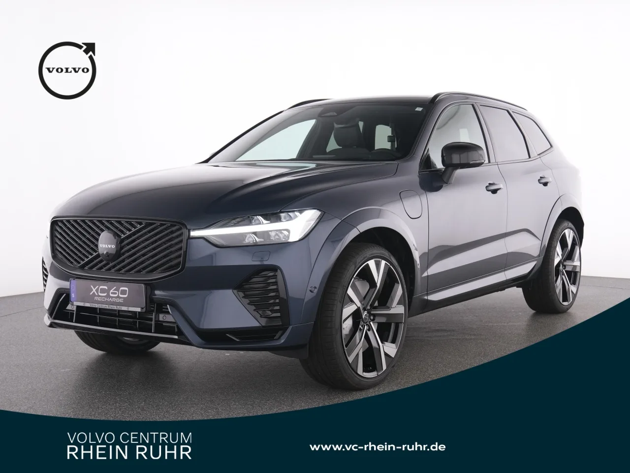 VOLVO XC60 T8 Recharge Ultra Black Ed.+22+PANO+ACC+360 - 456 PS