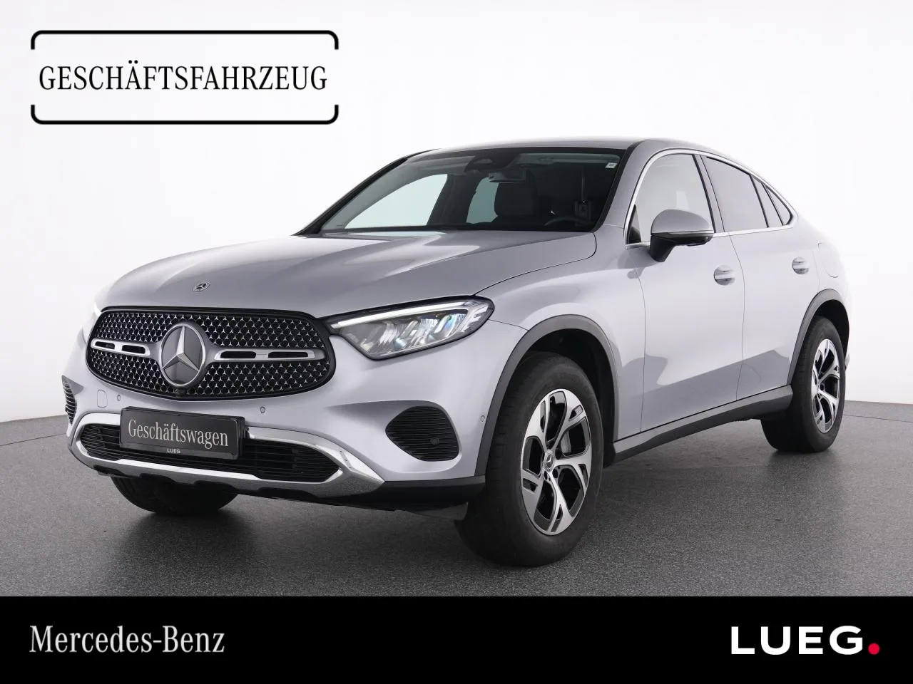 Mercedes-Benz GLC 300 de 4M Coupé AVANTGARDE+AHK+DC-LADER+360° - 197 PS