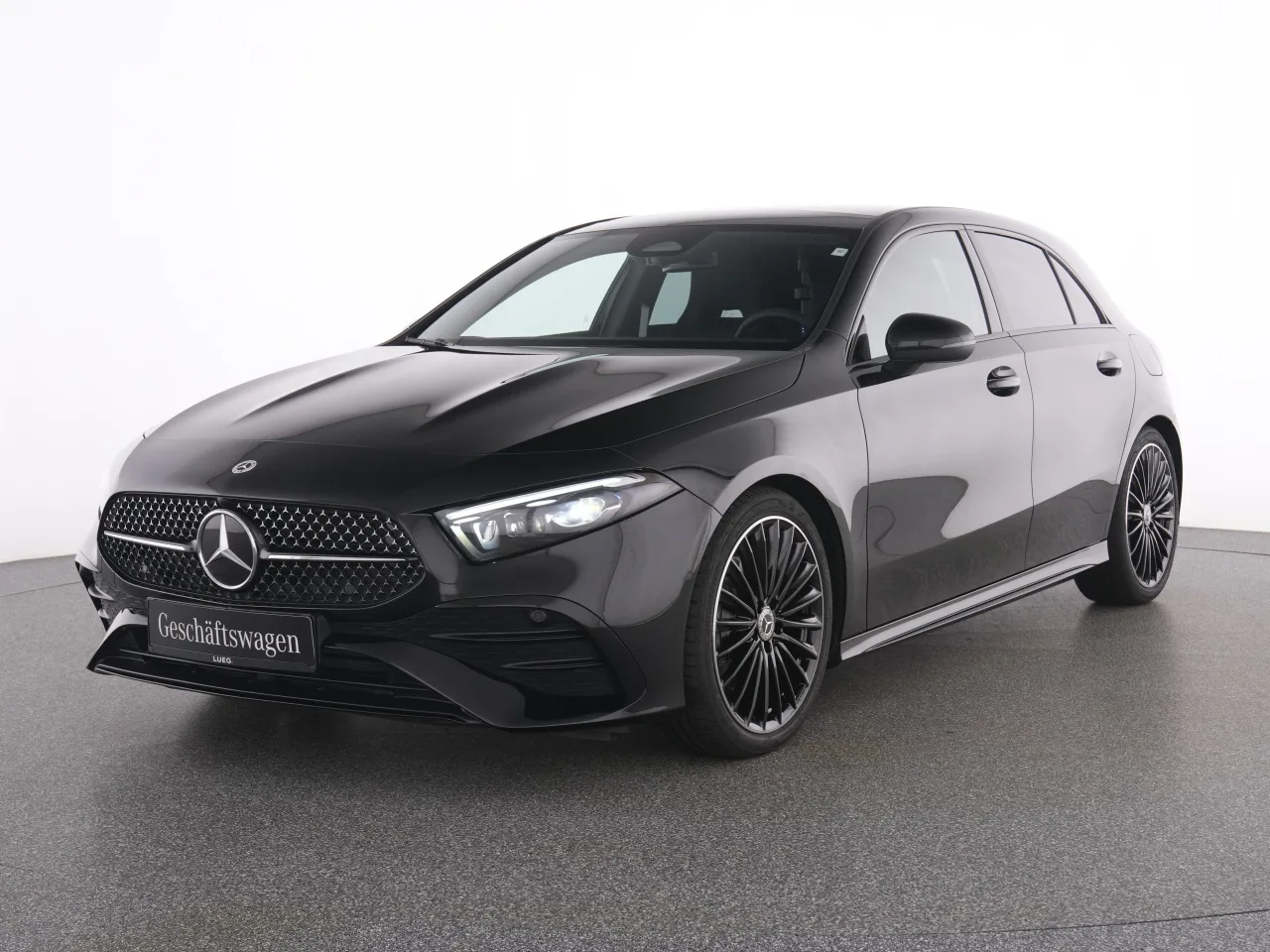 Mercedes-Benz A 220 4M SPECIAL-EDITION+AMG+19+PANO+MULTIBEAM+ - 190 PS