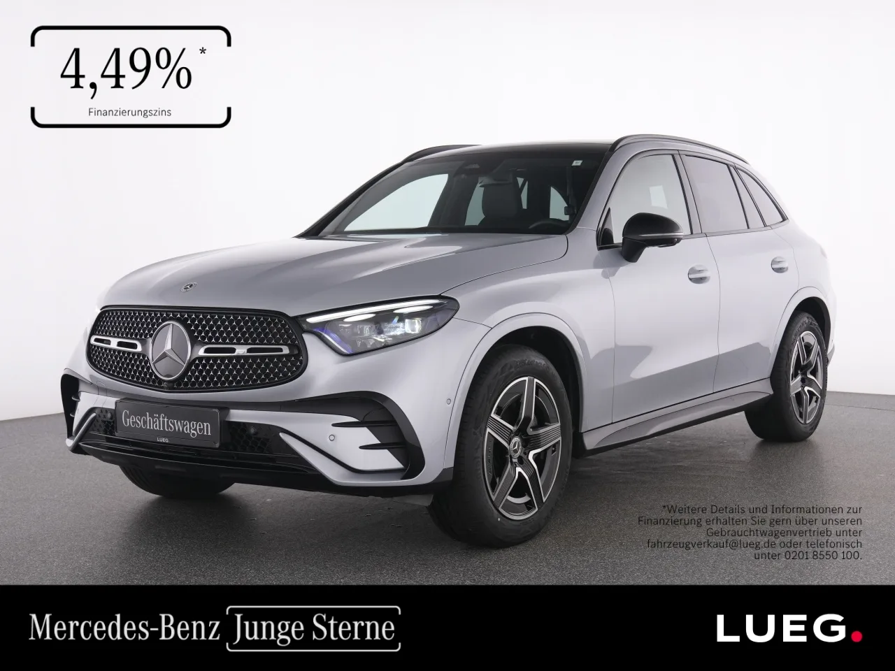 Mercedes-Benz GLC 300 4M AMG+HUD+AIRMATIC+PANO+AHK+HA-LENKUNG+ - 258 PS