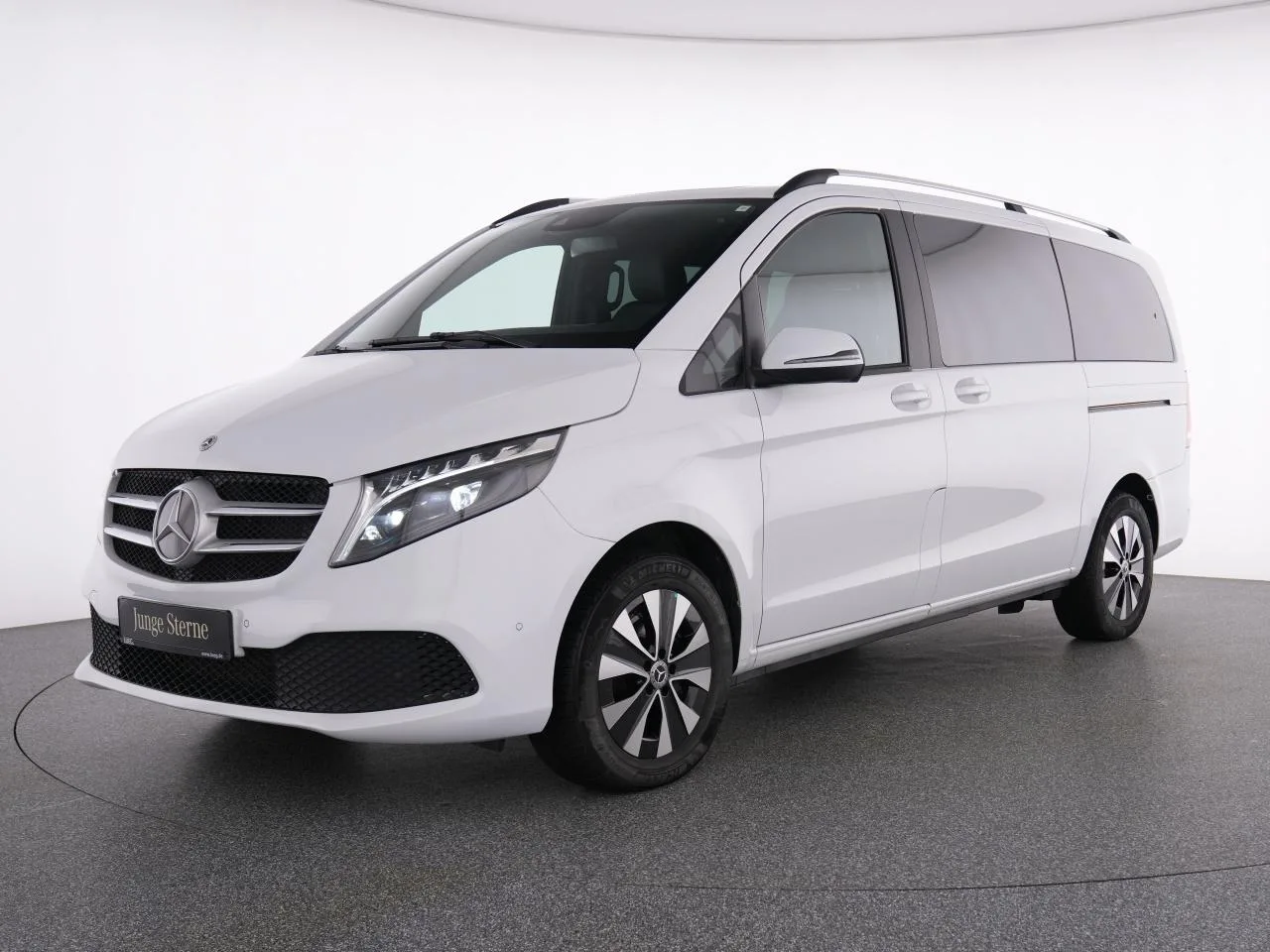Mercedes-Benz V 250 d 4M MBUX+Nav+LED-ILS+AHK+Sthzg+Leder+RFK - 190 PS