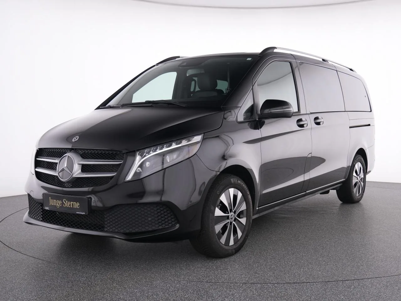 Mercedes-Benz V 250 d 4M MBUX+Navi+LED+AHK+Sthzg+Leder+DAB+RFK - 190 PS