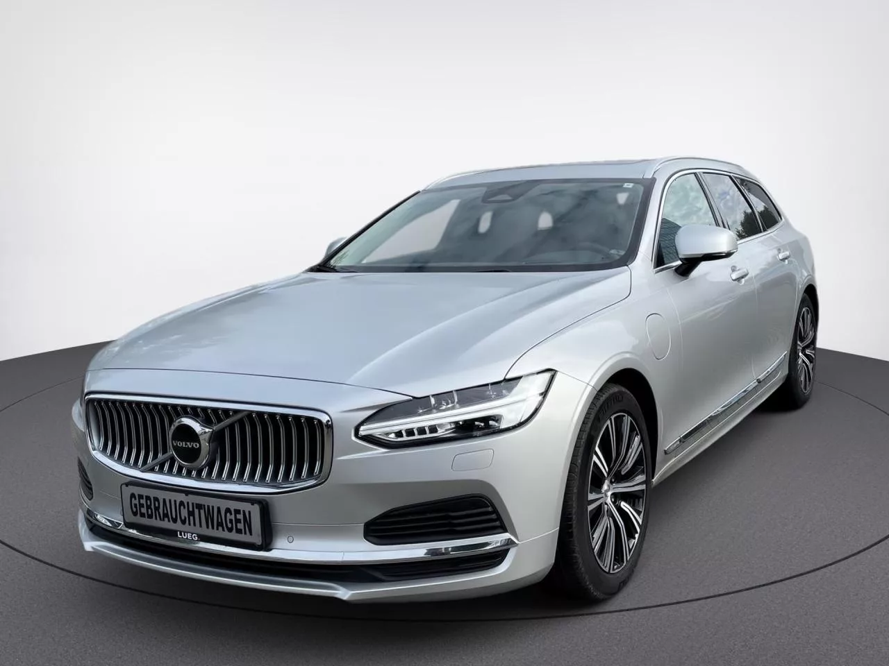 VOLVO V 90 T6 Twin Engine AWD Inscription Expression - 253 PS