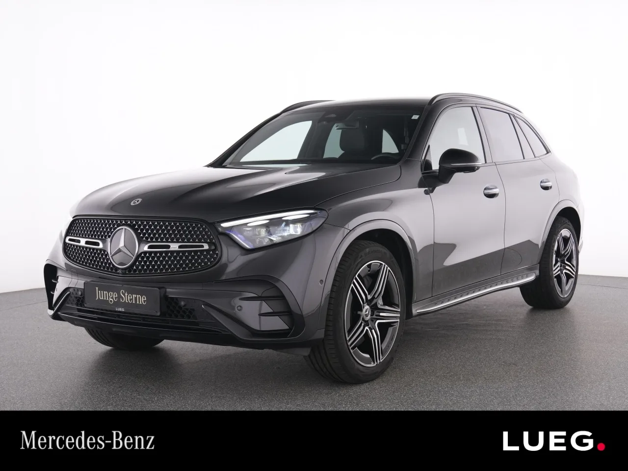 Mercedes-Benz GLC 200 4M AMG+AHK+DLight+Night+360+KeyGo+EHeck+ - 204 PS