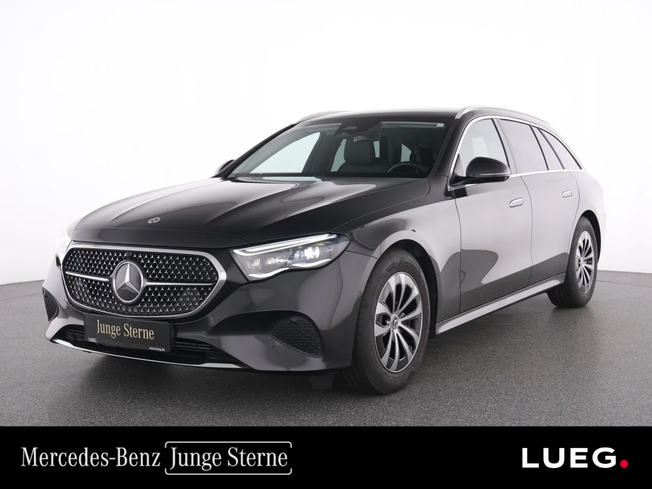 Mercedes-Benz E 220 d T Avantgarde+AHK+DLight+Dist+Mem+Tot+Key - 197 PS