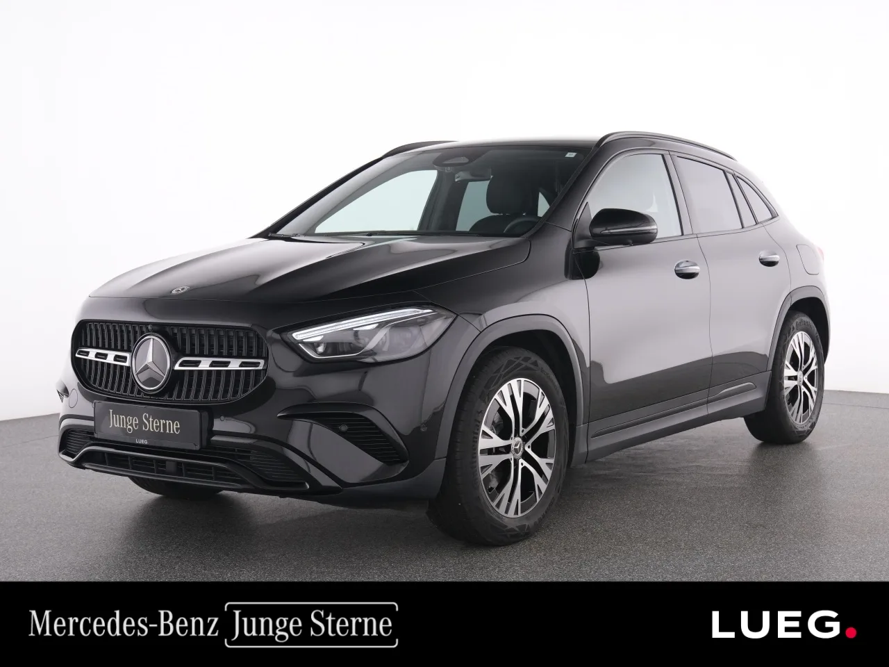 Mercedes-Benz GLA 180 Progressive+MBeam+Distronic+KeyG+AHK+360 - 136 PS