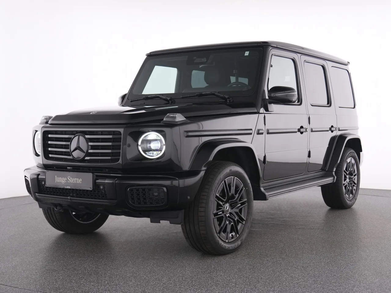 Mercedes-Benz G 450 d AMG+AHK+SHD+MBeam+NightP+Burm+Distr+360° - 367 PS