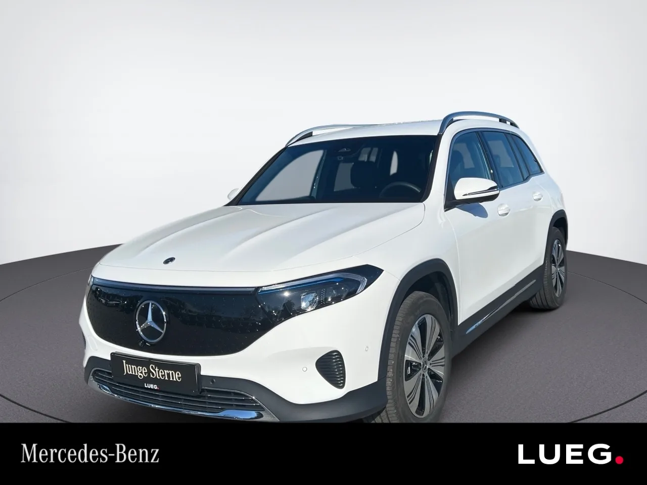 Mercedes-Benz EQB 300 4MATIC PROGRESSIVE+360+AMBIENTE+LENKRHZG - 228 PS