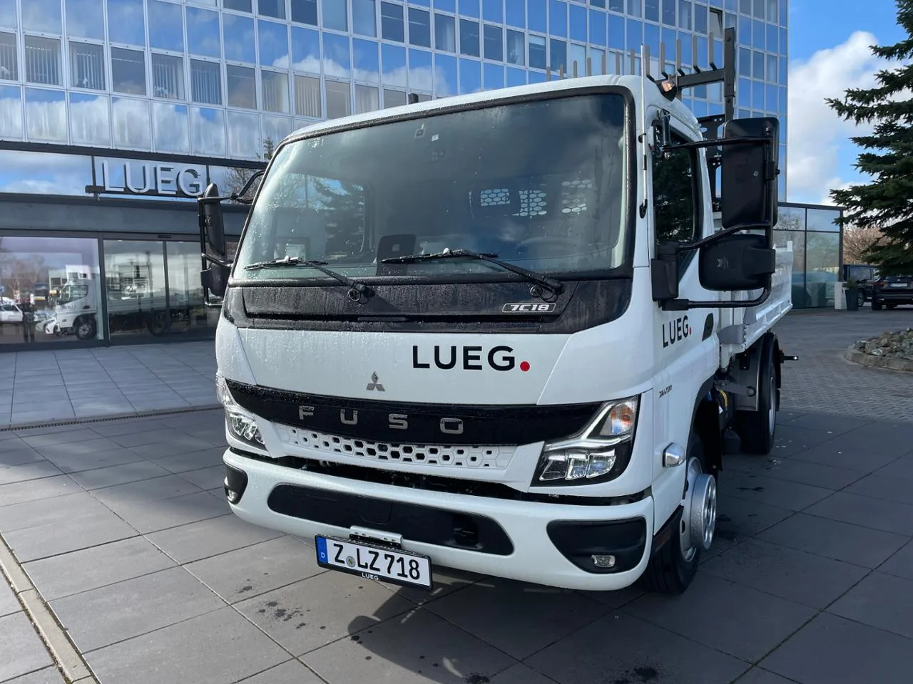 FUSO Canter 7C18 AHK Kam. Meiller DSK Klima - 175 PS
