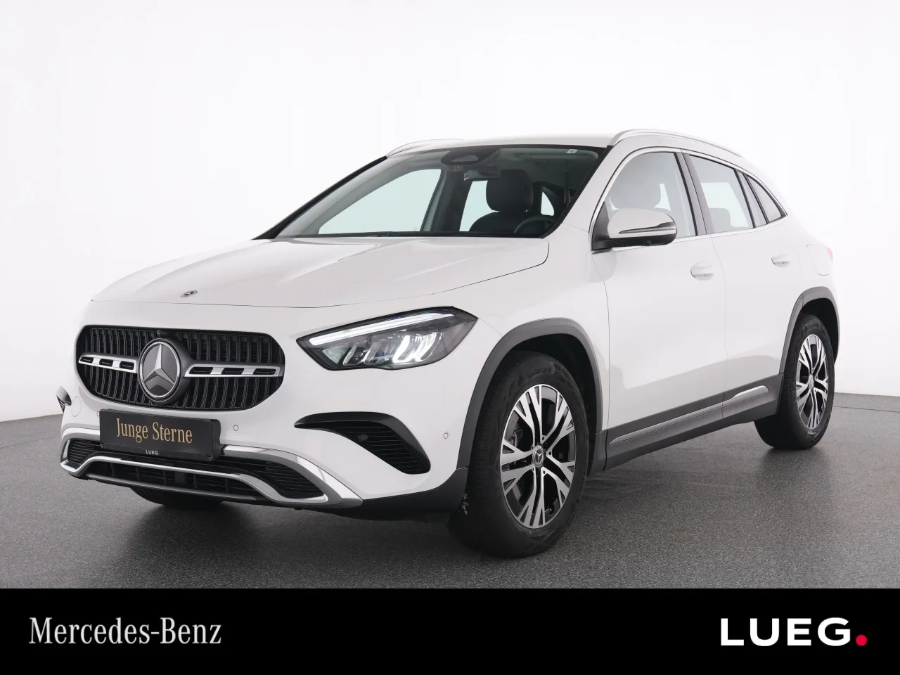Mercedes-Benz GLA 220 4M Progressive+LED+Memory+Distr+Totw+360 - 190 PS