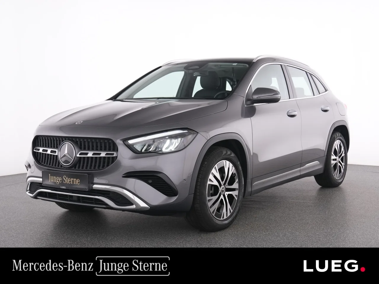 Mercedes-Benz GLA 250 4M Progressive+Pano+AHK+LED+Kamera+Totw+ - 224 PS