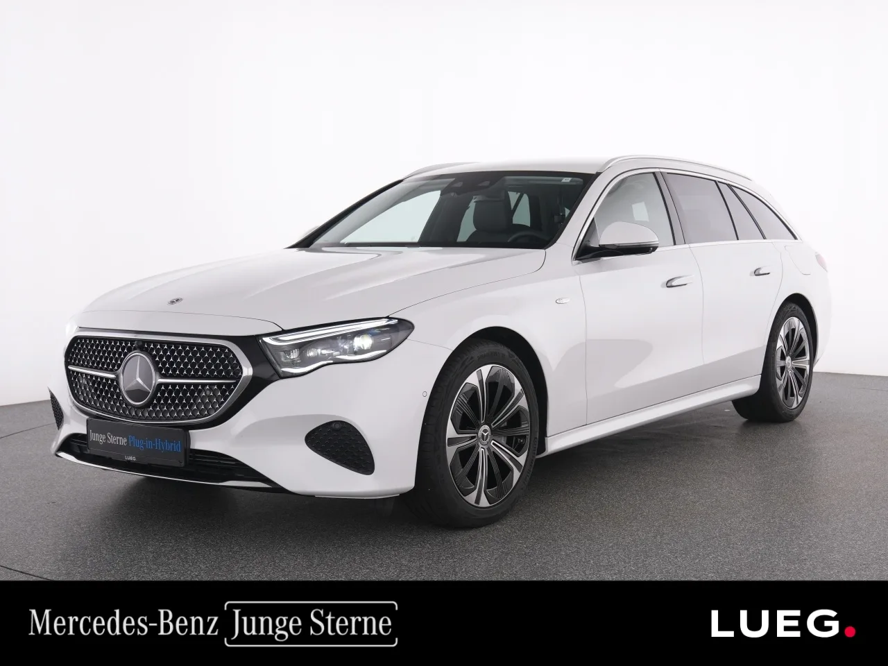 Mercedes-Benz E 300 de T 4M Avantgarde+Airm+AHK+Sound+DLig+360 - 197 PS