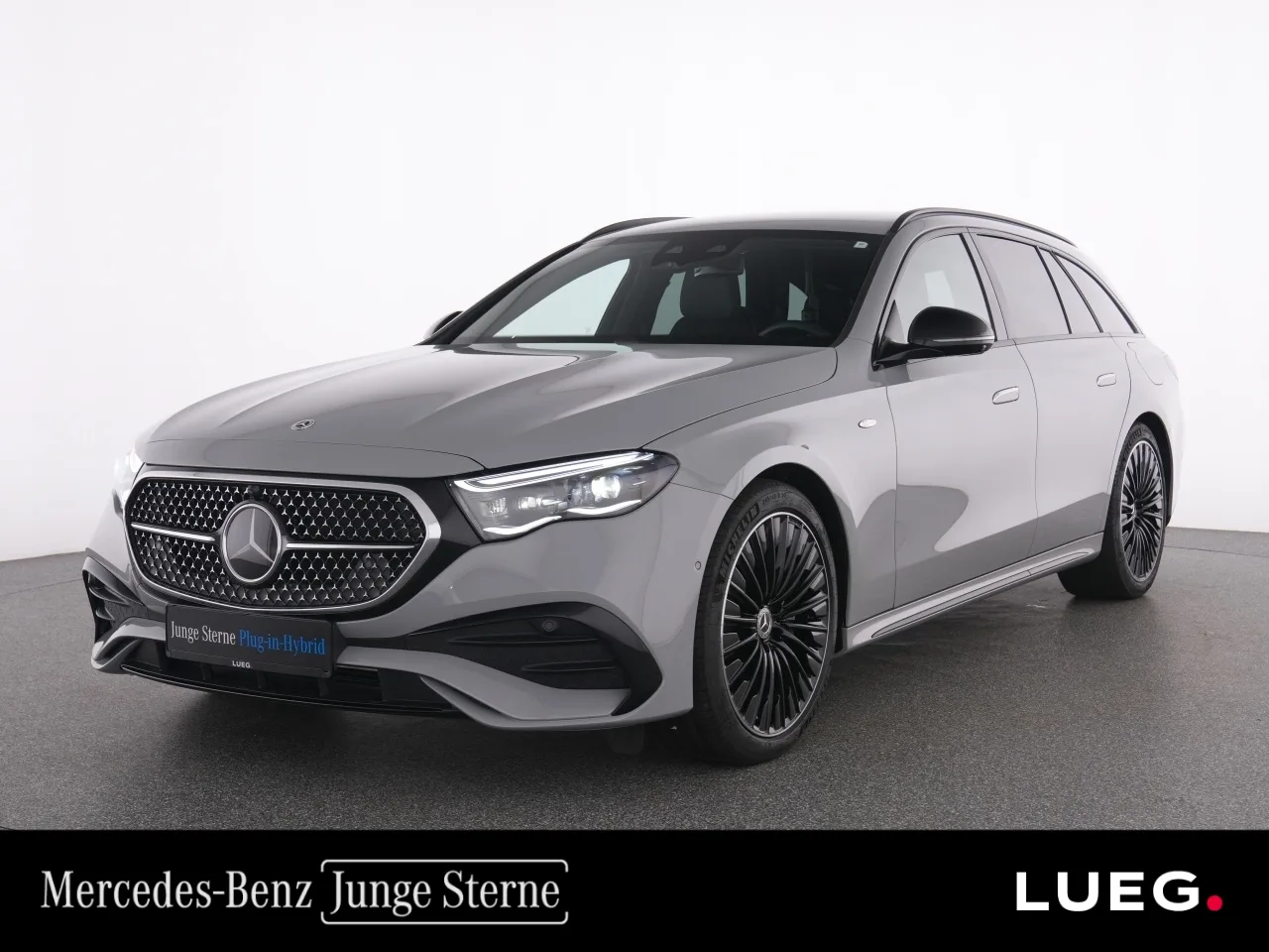 Mercedes-Benz E 300 e T AMG+MBUX+DLight+AHK+Mem+Keyl+Night+20 - 204 PS