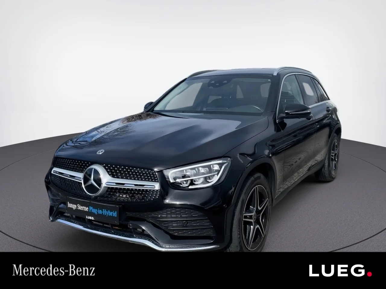 Mercedes-Benz GLC 300 e 4Matic AMG+AHK+AIRMATIC+360+MEMORY - 211 PS