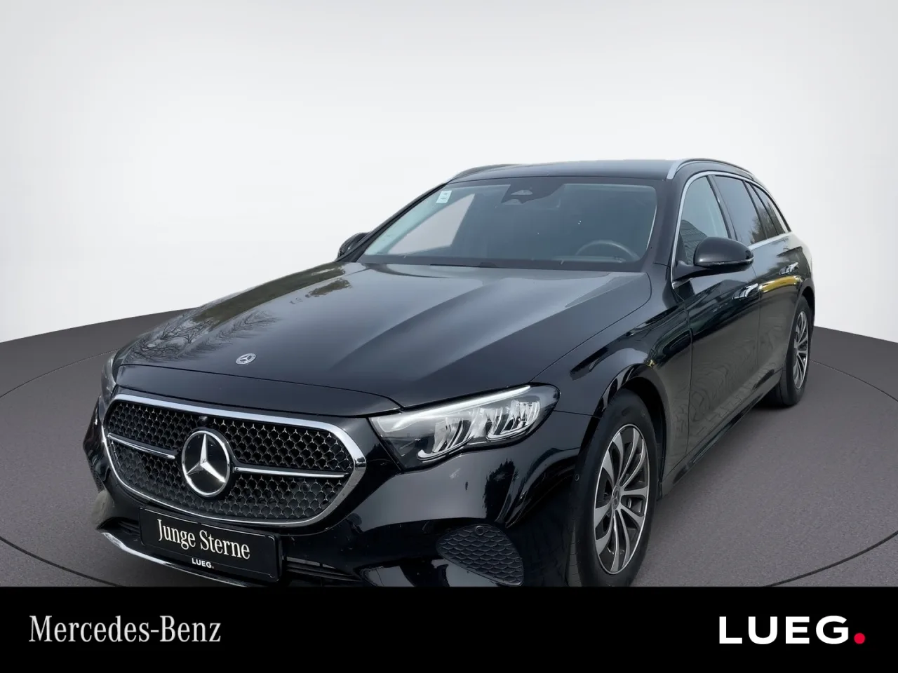 Mercedes-Benz E 200 d T Airpanel Distronic Perf SpurW 4xSHZ LM - 163 PS