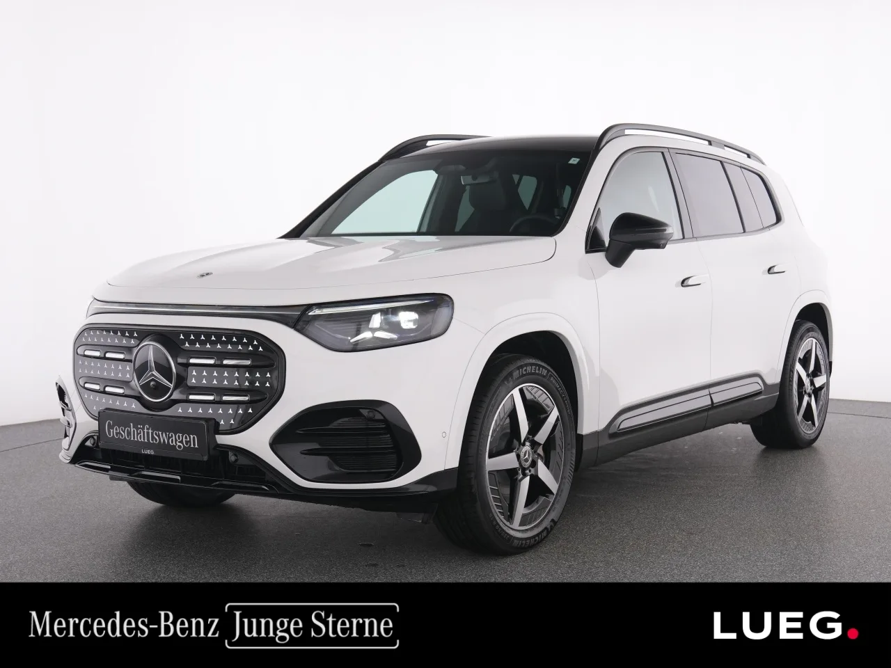 Mercedes-Benz GLB 250+ AMG+NIGHT+KEYLESS+DISTRONIC+TOTW.+KAM.+ - 272 PS