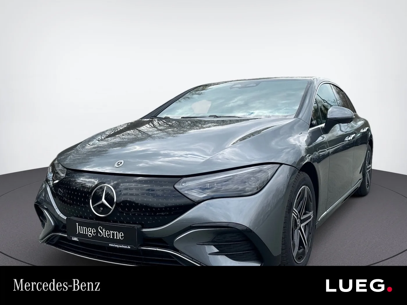 Mercedes-Benz EQE 300 AMG+HA LENK+AHK+360+BURM+DLIGHT+MEMORY - 245 PS