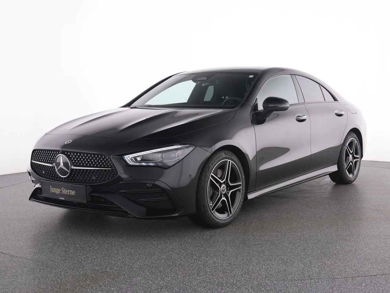 Mercedes-Benz CLA 200 AMG+MBeam+Night+Sound+KeyGo+Ambi+Kamera+ - 163 PS