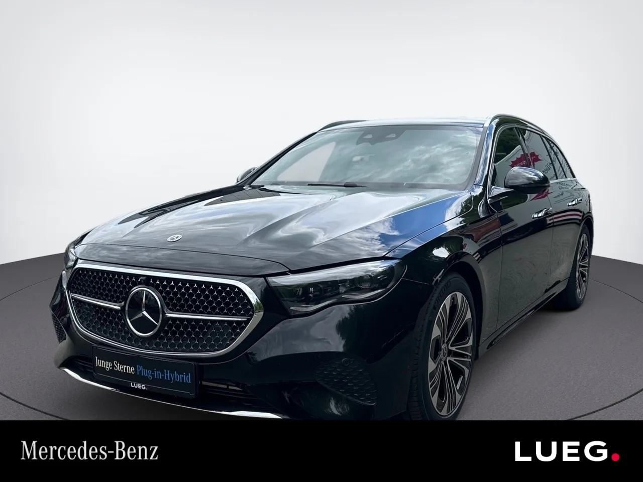 Mercedes-Benz E 300 e T AVANTGARDE+AHK+SITZKLI+MULTIKONTUR+360 - 204 PS