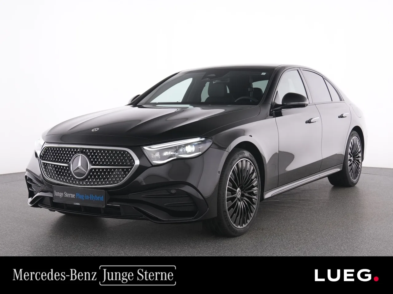 Mercedes-Benz E 300 de AMG+Pano+DLight+360+Sound+Night+Tot+Key - 197 PS