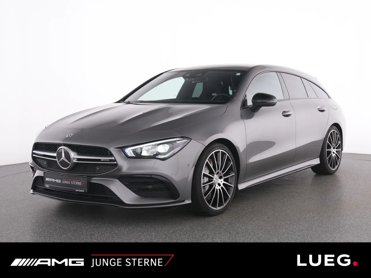 Mercedes-Benz CLA 35 AMG 4M SB MBUXHigh+Pano+LED+19+Night+360 - 306 PS