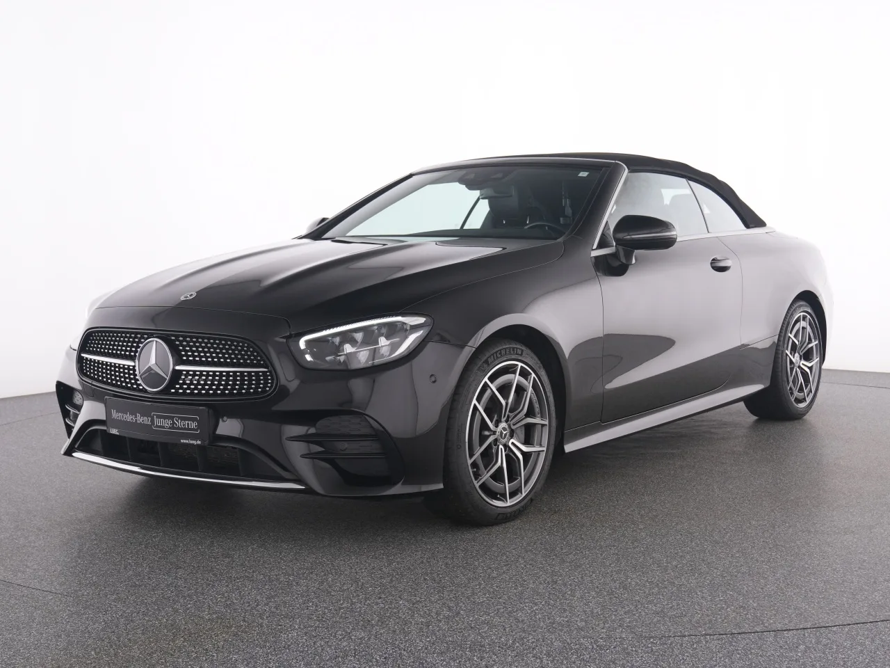 Mercedes-Benz E 300 d 4M Cabrio AMG+MBUXHighE+LED+HUD+Burm+RFK - 265 PS