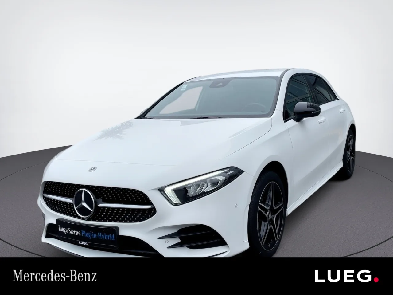 Mercedes-Benz A 250 e Kompakt Airpanel Distronic Night Perf LM - 160 PS