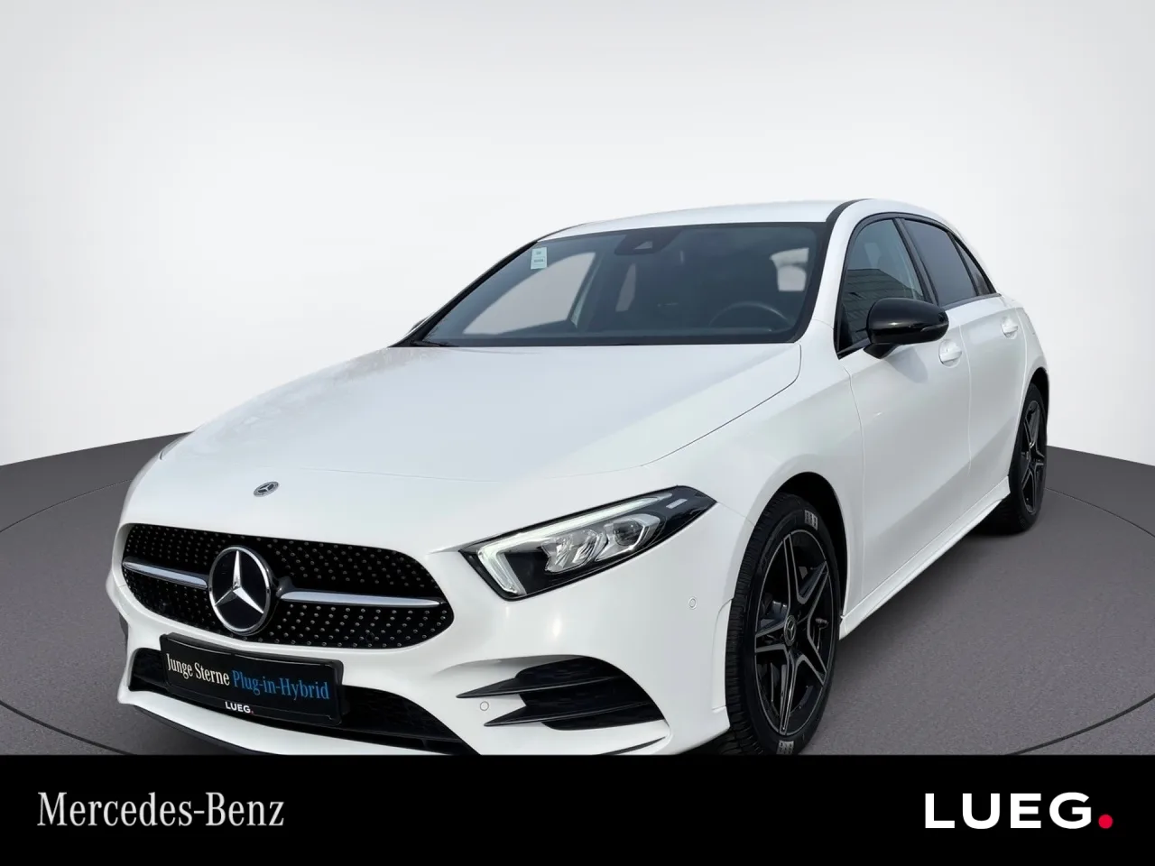Mercedes-Benz A 250 e Kompak Airpanel Distronic Night Perf ACC - 160 PS