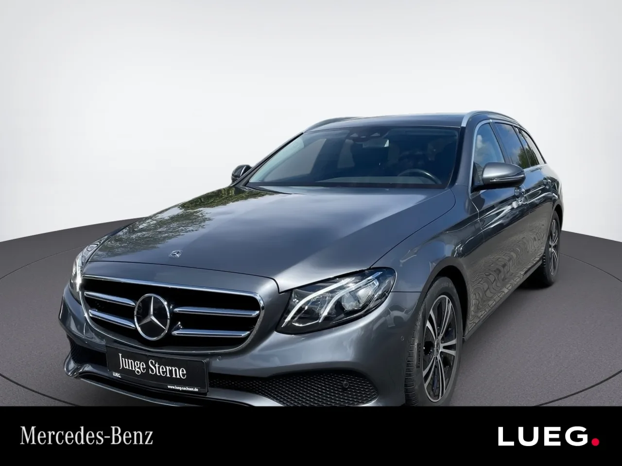 Mercedes-Benz E 200 T AVANTGARDE+DISTRONIC+RÜCKFK+AUGMENT+LED - 197 PS