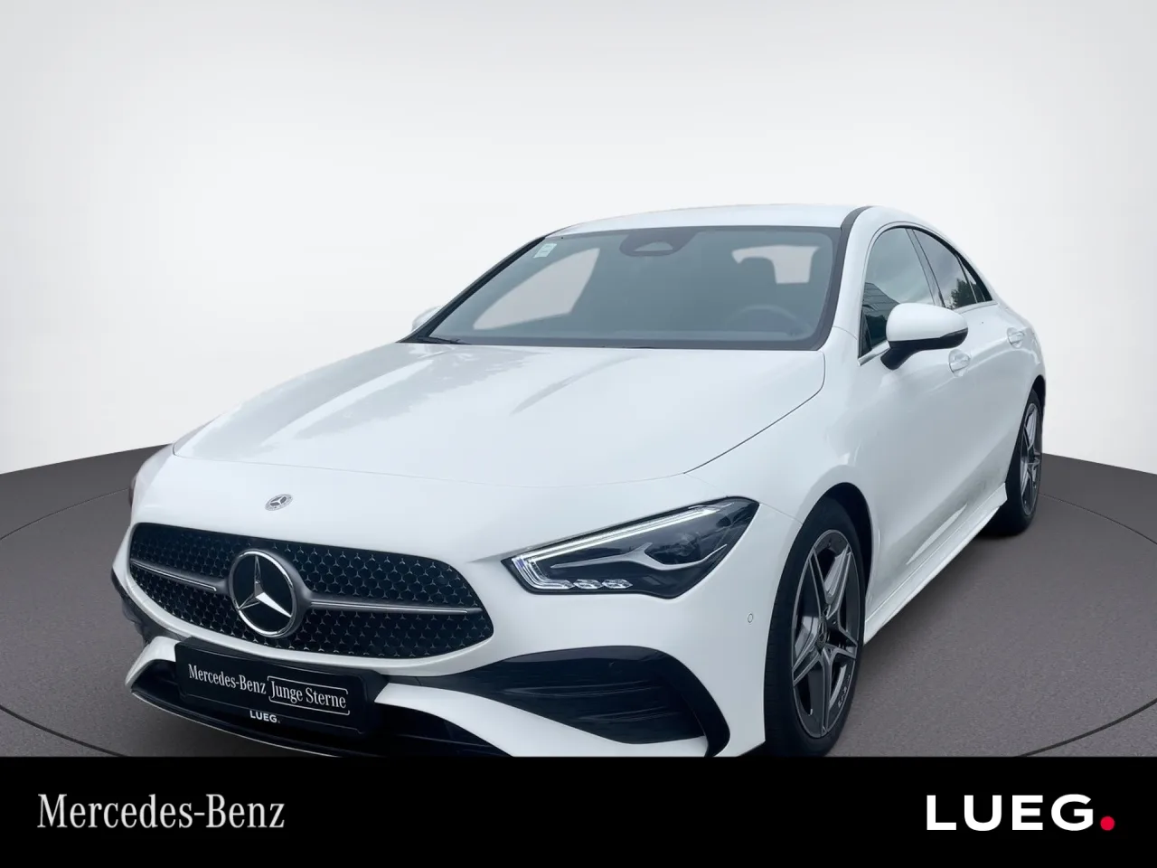 Mercedes-Benz CLA 200 Coupé AMG+RÜCKFK+LENKRHZ+KEYLESS+LED - 163 PS