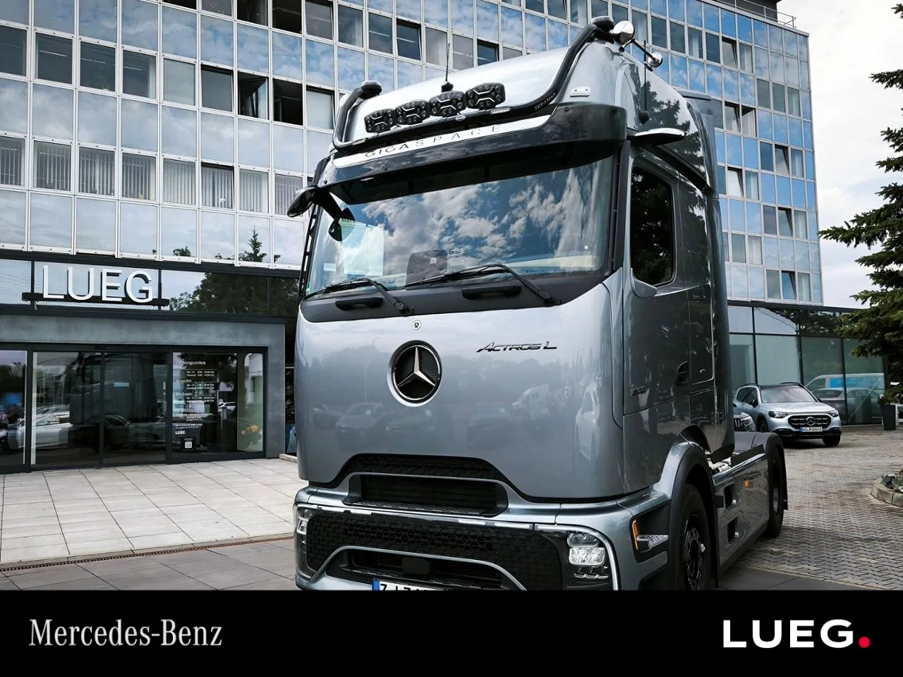 Mercedes-Benz Actros 1853 LS Retarder Matrix LED SoloStar - 530 PS