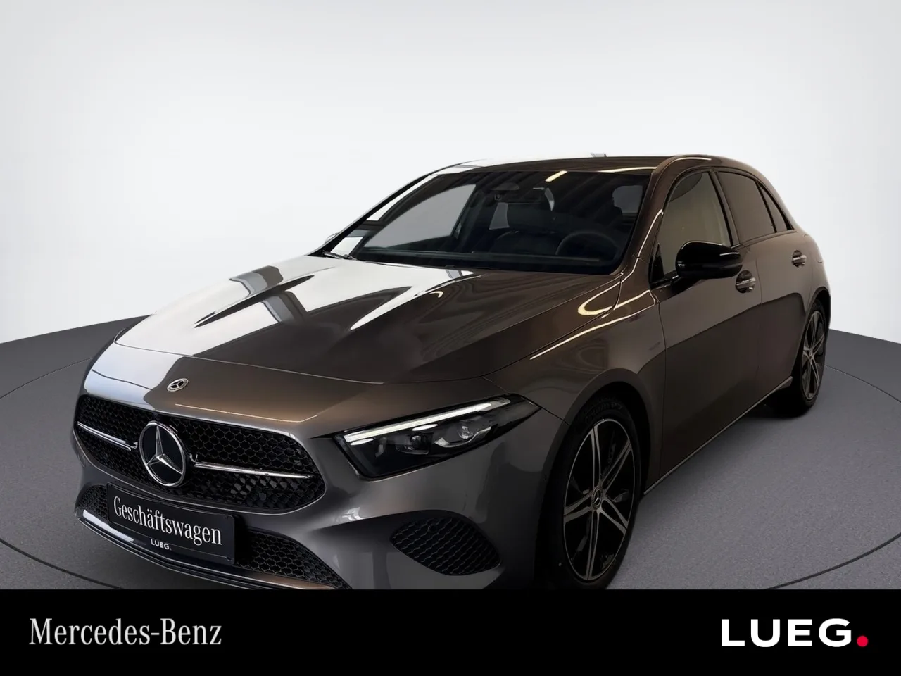 Mercedes-Benz A 200 Kompaktlimousine PROG+NIGHT+AHK+MULTB+DIST - 163 PS
