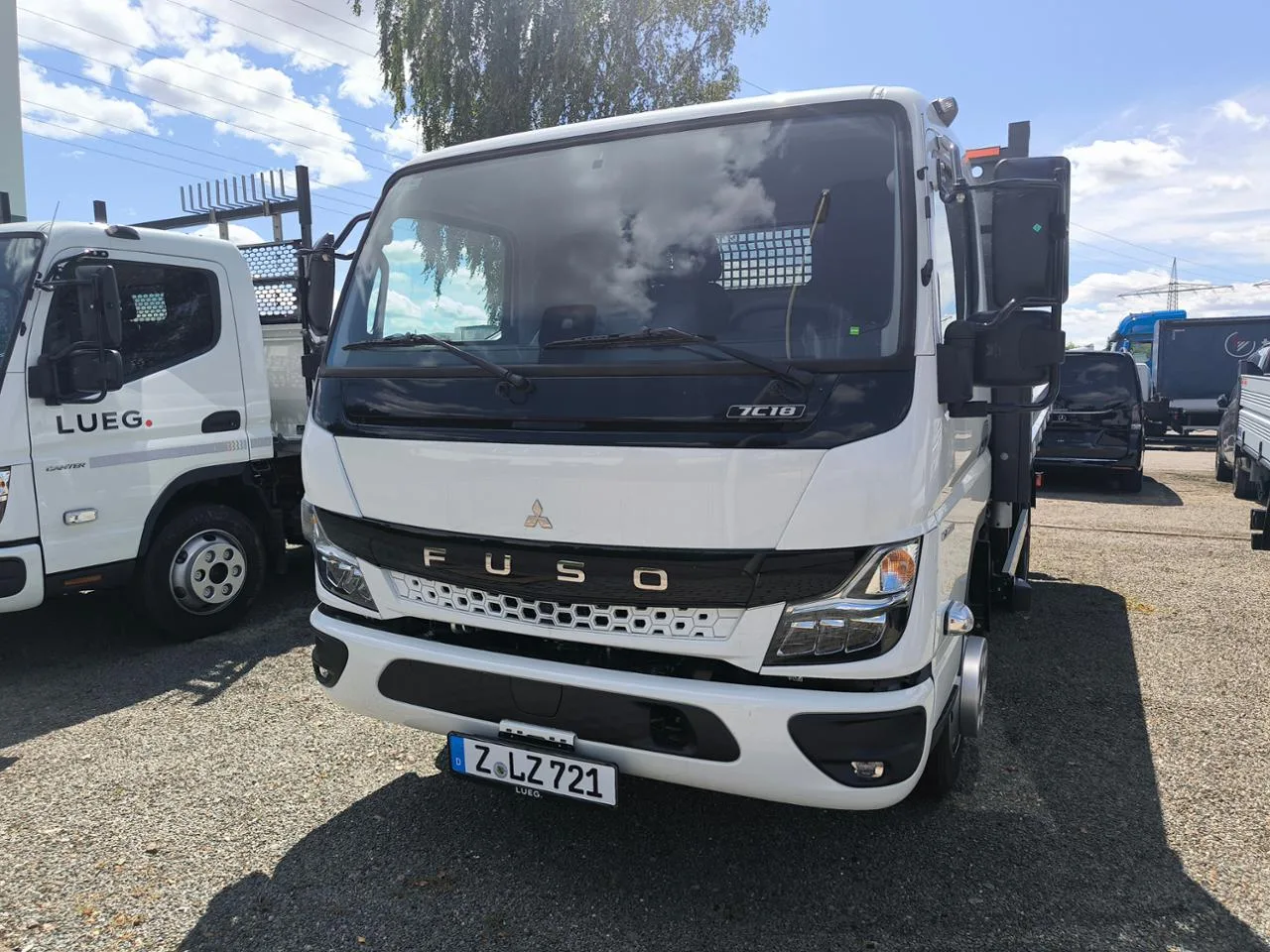 FUSO Canter 7C18 Klima AHK - 175 PS