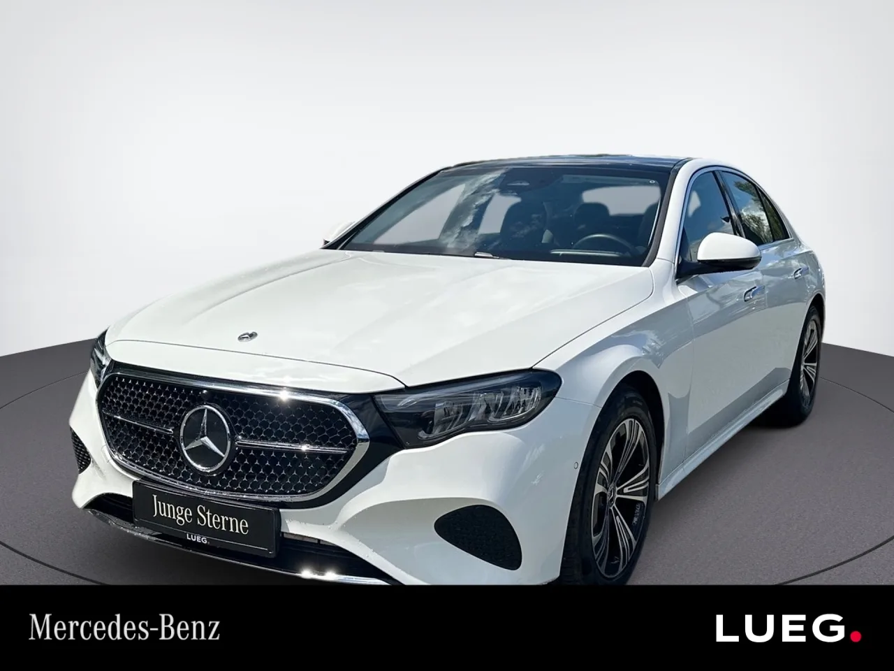 Mercedes-Benz E 220 d Limousine AVANTGARDE+PANO+DISTR+RÜCKFKAM - 197 PS