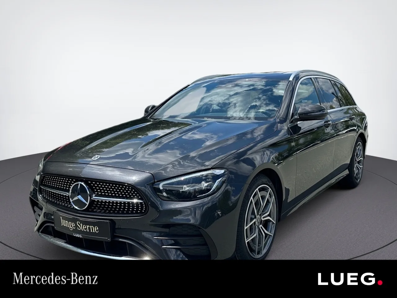 Mercedes-Benz E 220 d 4MATIC T AMG+AHK+SHD+RÜCKFKAM+AUGMENTED - 200 PS