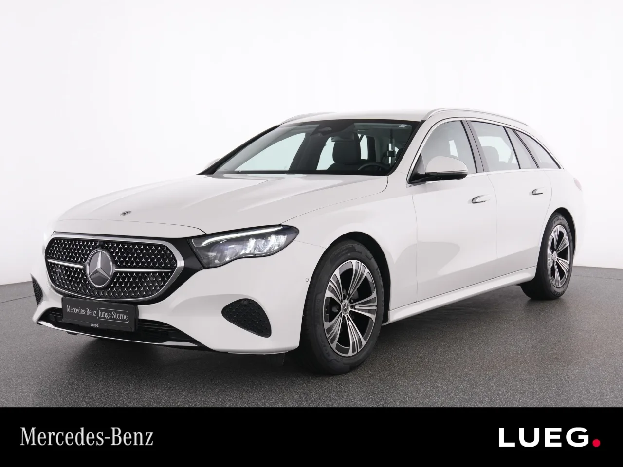 Mercedes-Benz E 200 T Avantgarde+AHK+LED+Distr+TotwA+EHeck+RFK - 204 PS