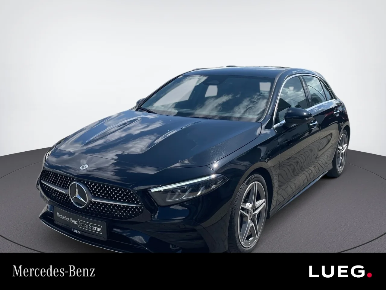 Mercedes-Benz A 180 Kompaktlimousine AMG+RÜCKFK+LENKRHZ+LED - 136 PS