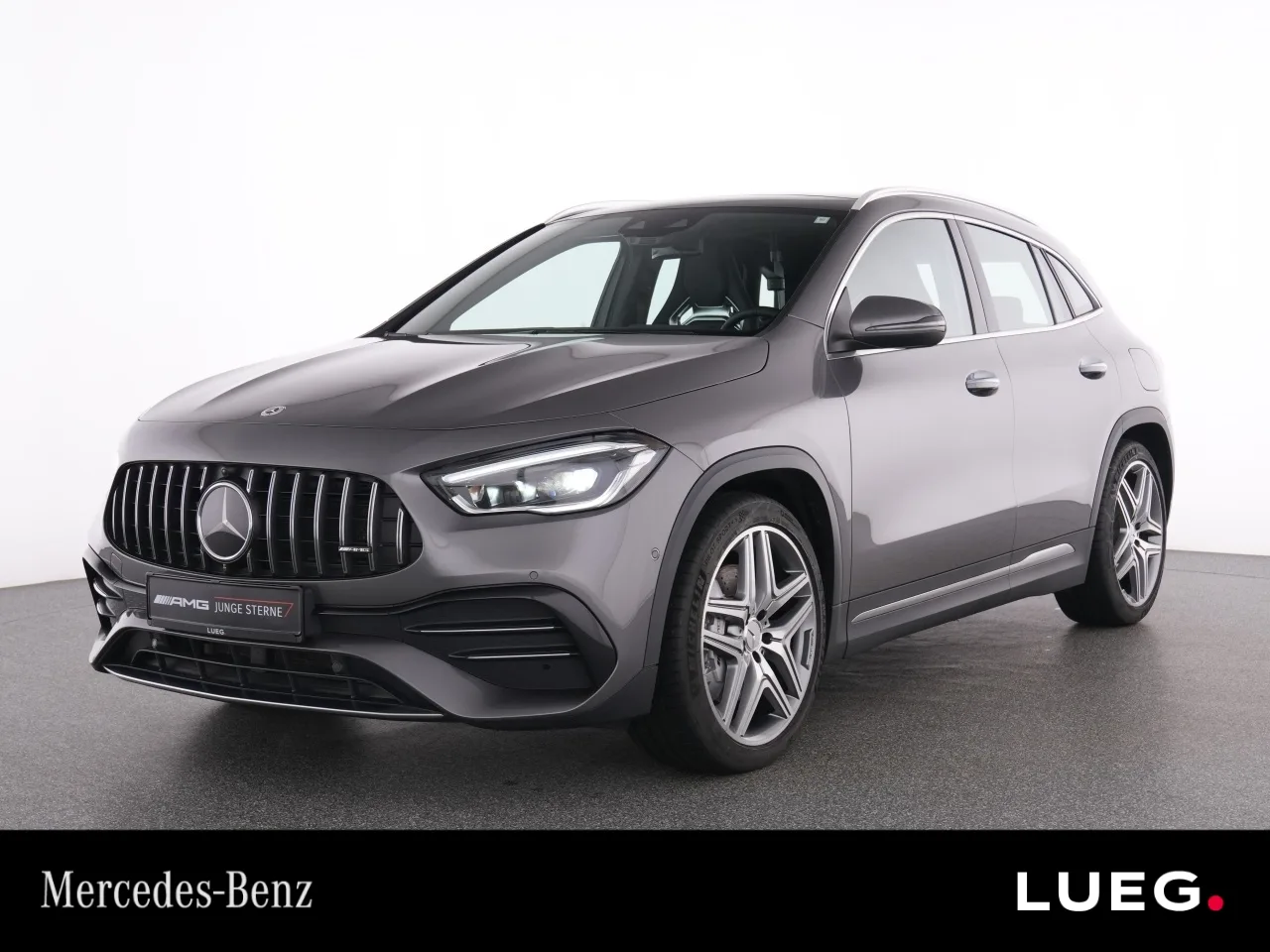 Mercedes-Benz GLA 35 AMG 4M Pano+MBeam+20+Sound+KeylG+HUD+RFK - 306 PS
