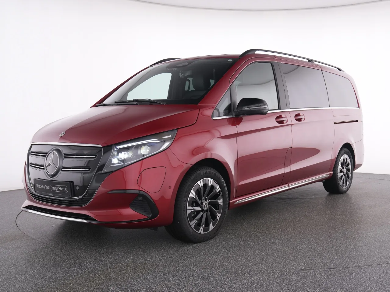 Mercedes-Benz EQV 300 lang Burmester Distronic Widescreen 360 - 204 PS