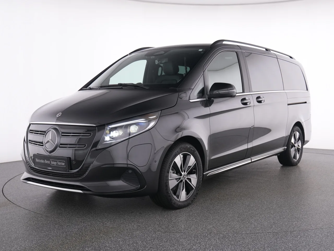 Mercedes-Benz EQV 300 AVANTGARDE Lang Burmester Distronic 360 - 204 PS