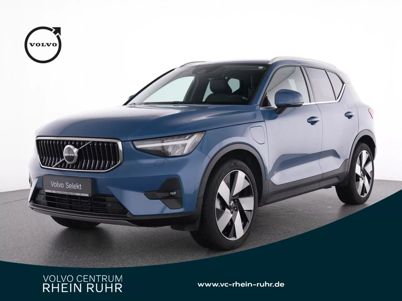 VOLVO XC40 T5 Recharge PLUS BRIGHT FAP+LICHTPAK+MET+LM+ - 261 PS