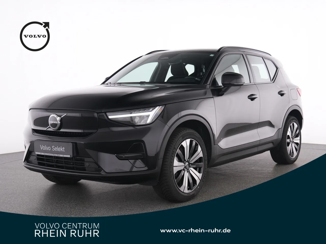 VOLVO XC40 PURE ELECTRIC CORE AHK+KAMERA+NAVI+DAB+LM19 - 231 PS
