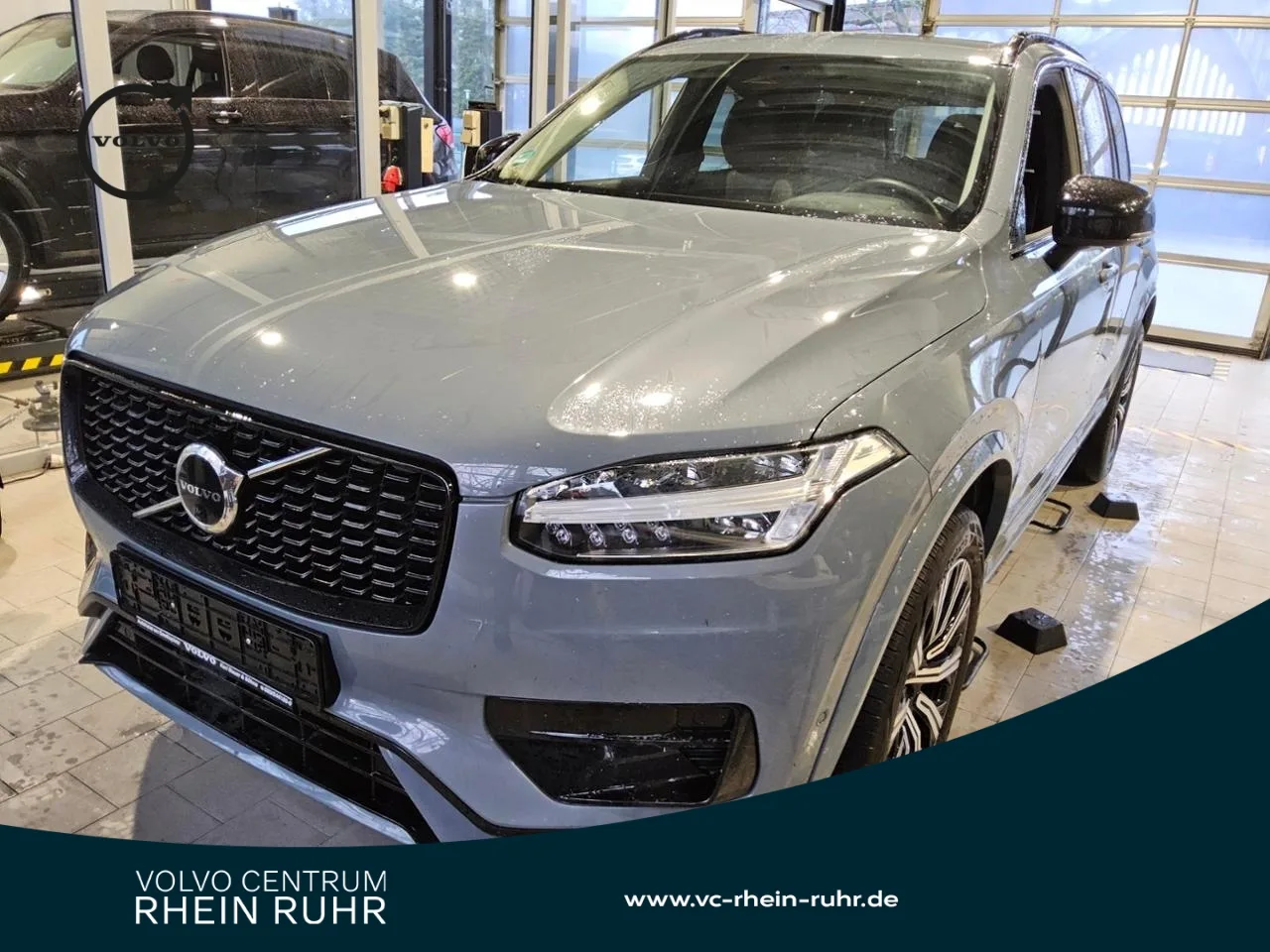 VOLVO XC90 B5 (D) AWD Plus Dark+360°+WINTERPAK+MEMORY+ - 235 PS