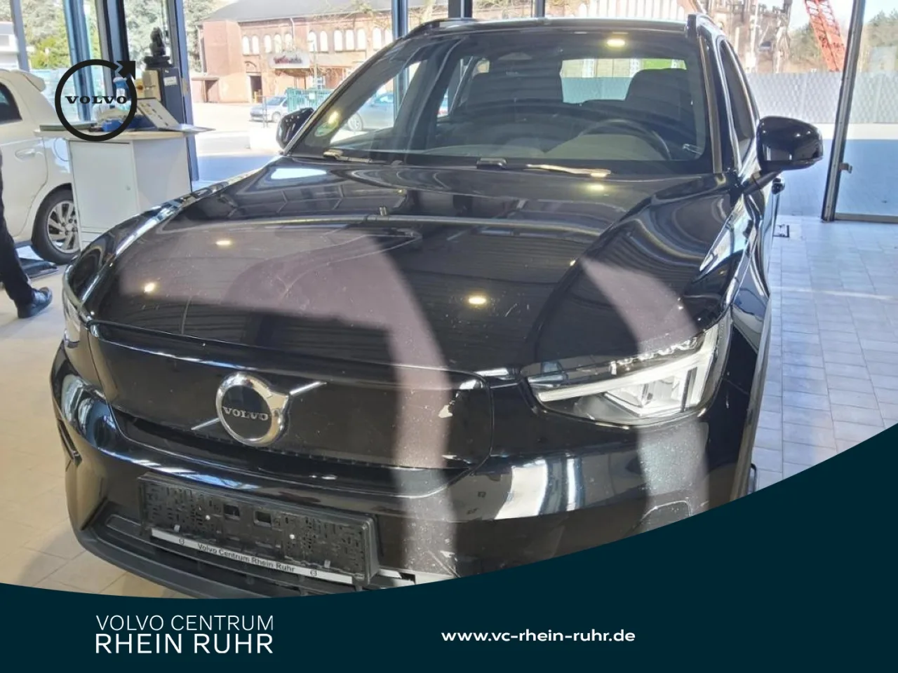 VOLVO XC40 PURE ELECTRIC Core+AHK+RFK+LM20+ - 231 PS