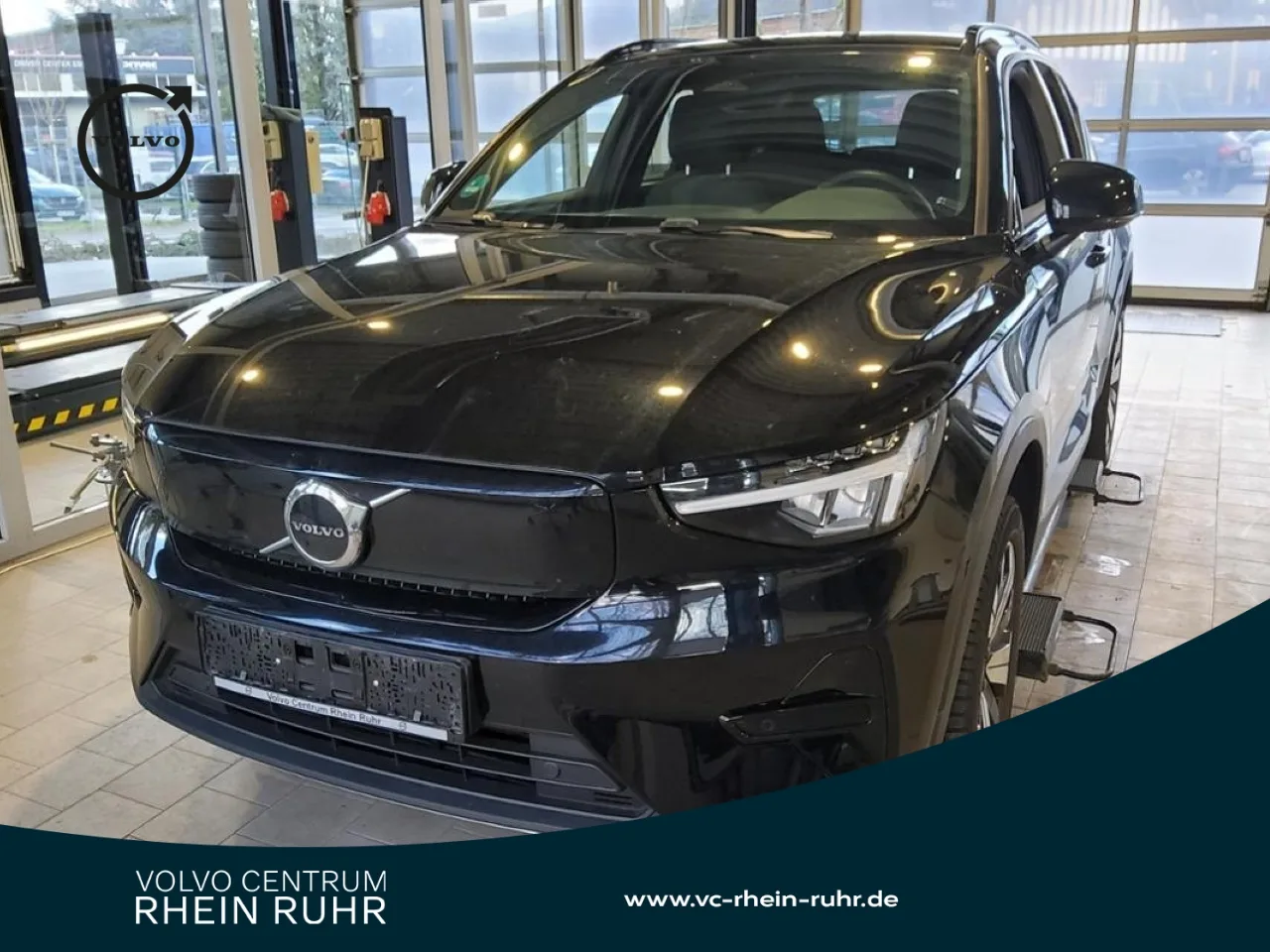VOLVO XC40 PURE ELECTRIC CORE KAMERA+NAVI+DAB+LED+LM19 - 231 PS