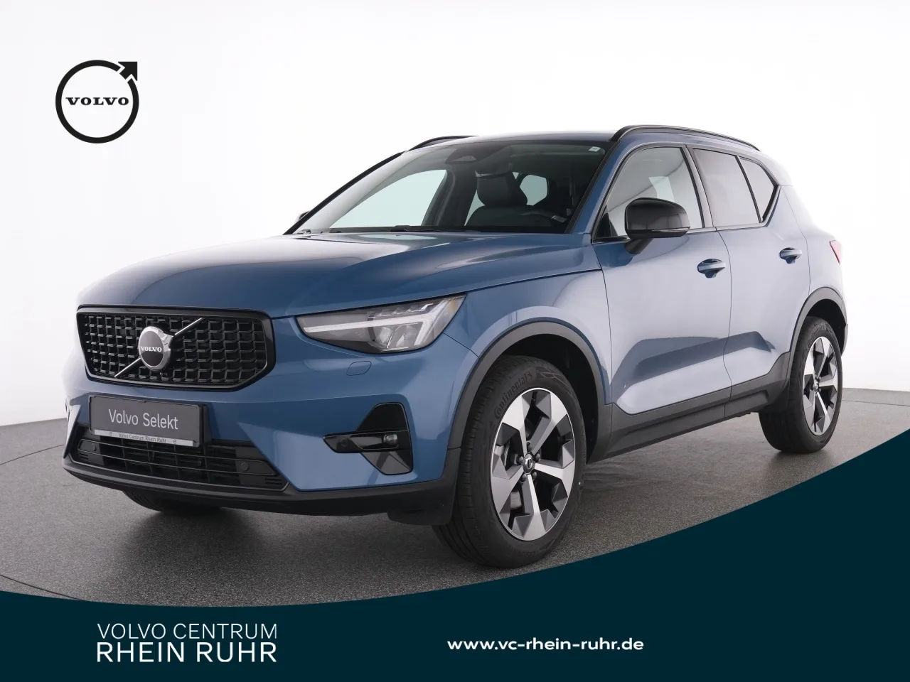 VOLVO XC40 B4 Ultimate Dark+WINTERPAK+AHK+MEMORY+RFK+ - 197 PS