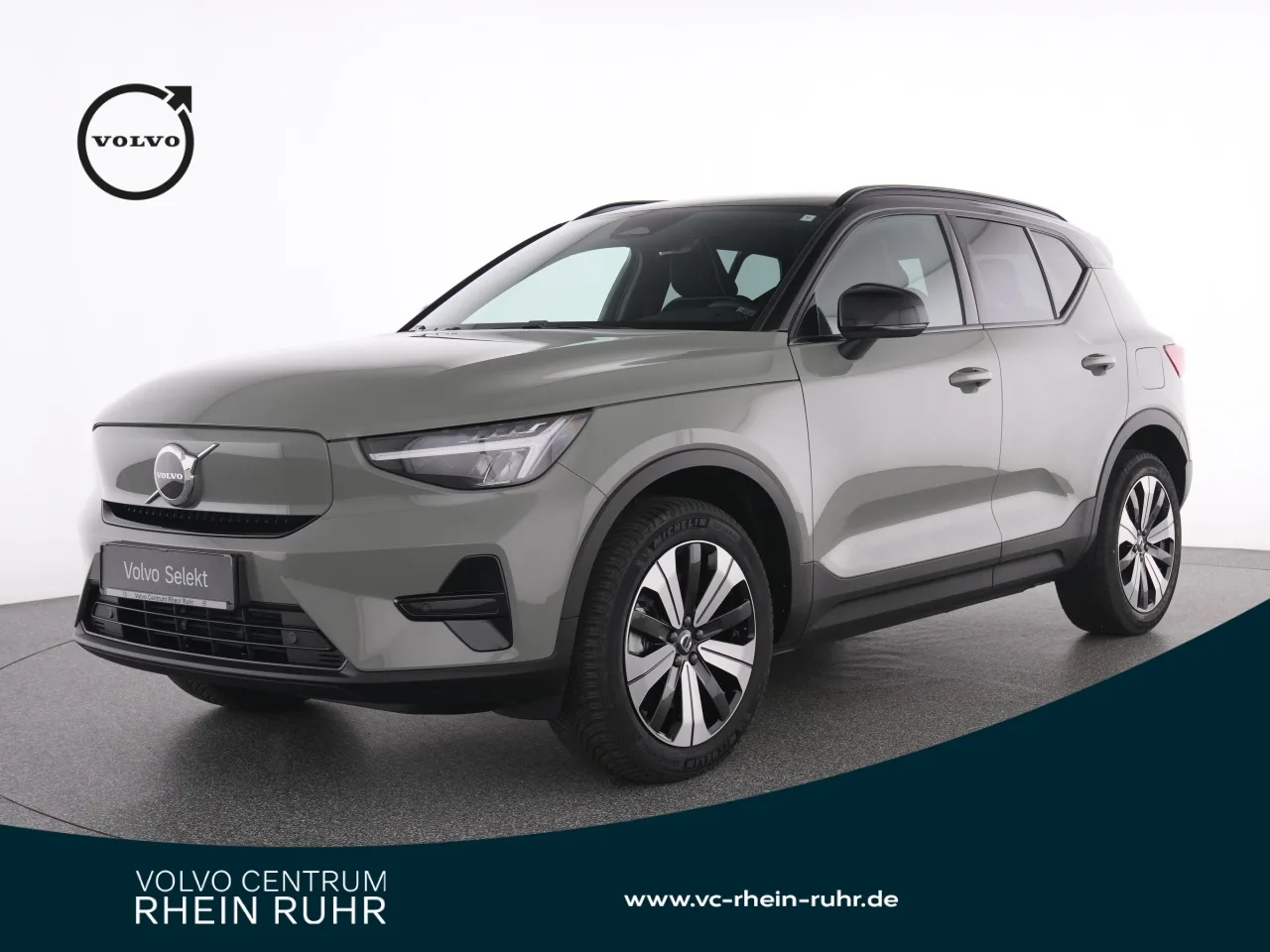 VOLVO XC40 PURE ELECTRIC Plus+RFK+LM19+KLIMA+ - 231 PS