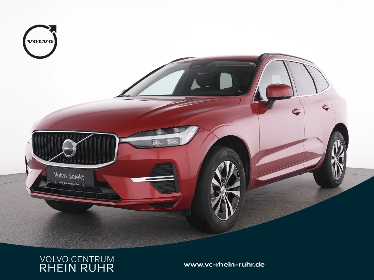 VOLVO XC60 B4 Momentum Pro+WINTERPAK+AHK+RFK+PANO+ - 197 PS
