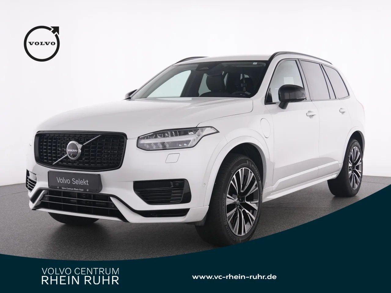 VOLVO XC90 T8 Recharge Plus Dark+20+360°+AHK+4SEASONS - 456 PS