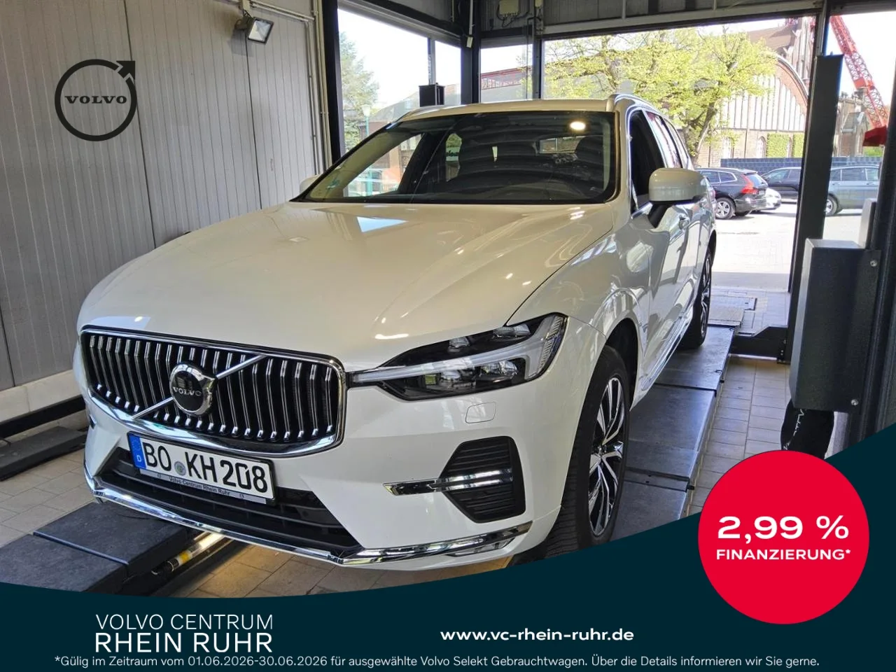 VOLVO XC60 B4 Plus Bright+LICHTPAK+AHK+WINTERPAK+RFK+ - 197 PS